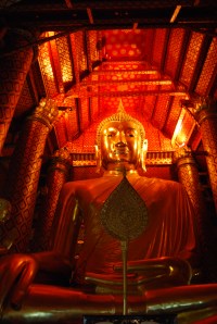 10.04.2013_Ayuthaya Wat Phanan Choeng (3)